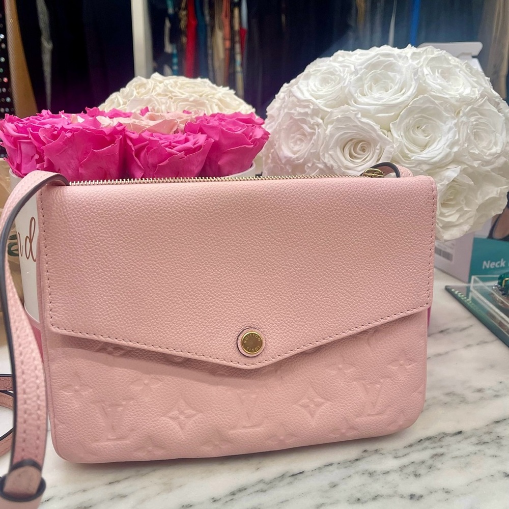 Authentic monogram Louis Vuitton crossbody